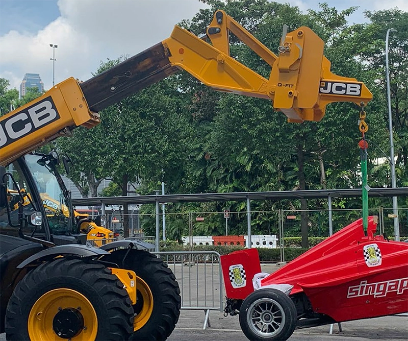 XE NÂNG ĐA NĂNG JCB 530-70