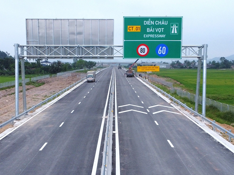 Dự án Cao tốc Bắc Nam - Đoạn Diễn Châu - Bãi Vọt tại Huyện Hưng Nguyên, Nghệ An. Gói thầu XL-04